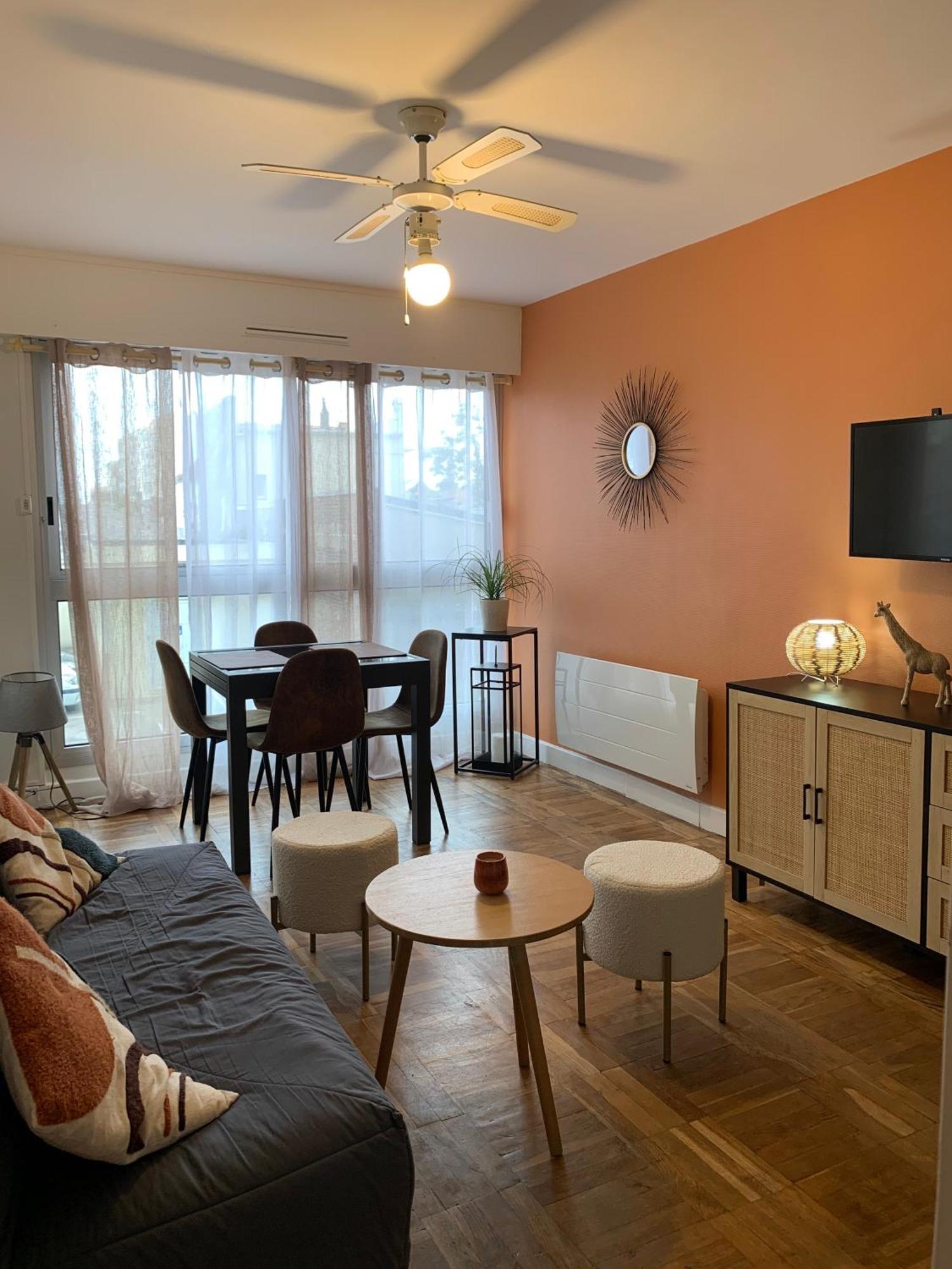 A 2 Pas De La Apartment *